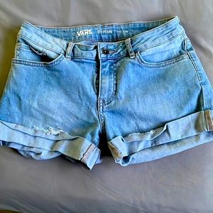 Vans shorts size 3 boyfriend cut